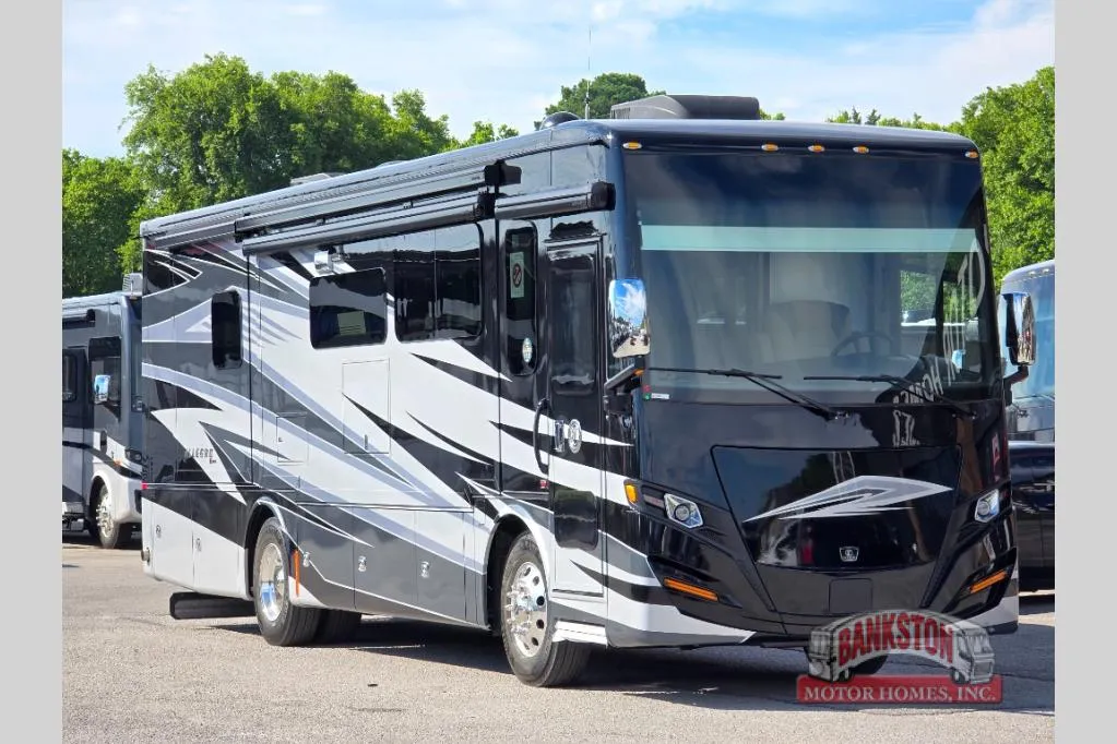 2026 Tiffin Allegro RED 33 AA - Photo 2