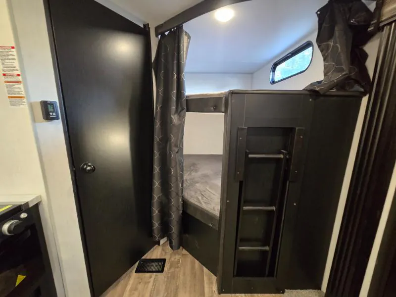 2022 Forest River Cherokee 274BRB, Photos photo 29