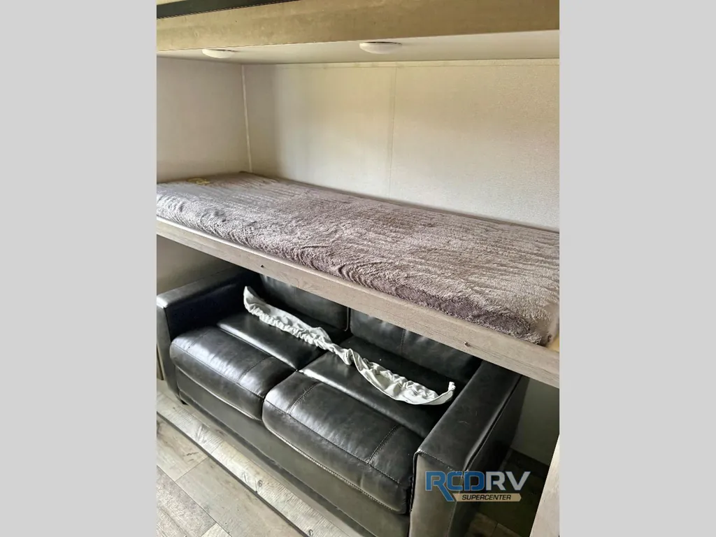 2021 Keystone Outback 340BH, Photos photo 13