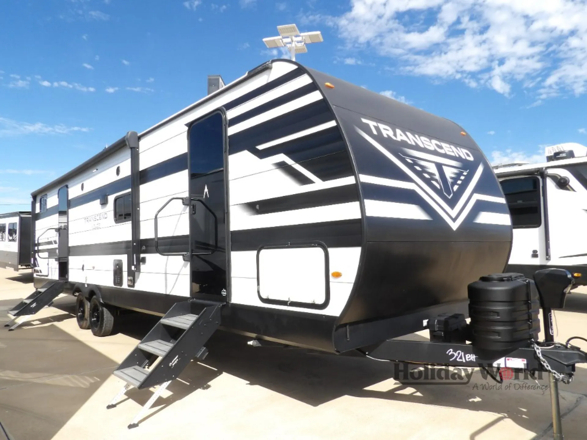 2024 Grand Design Transcend Xplor 321BH
