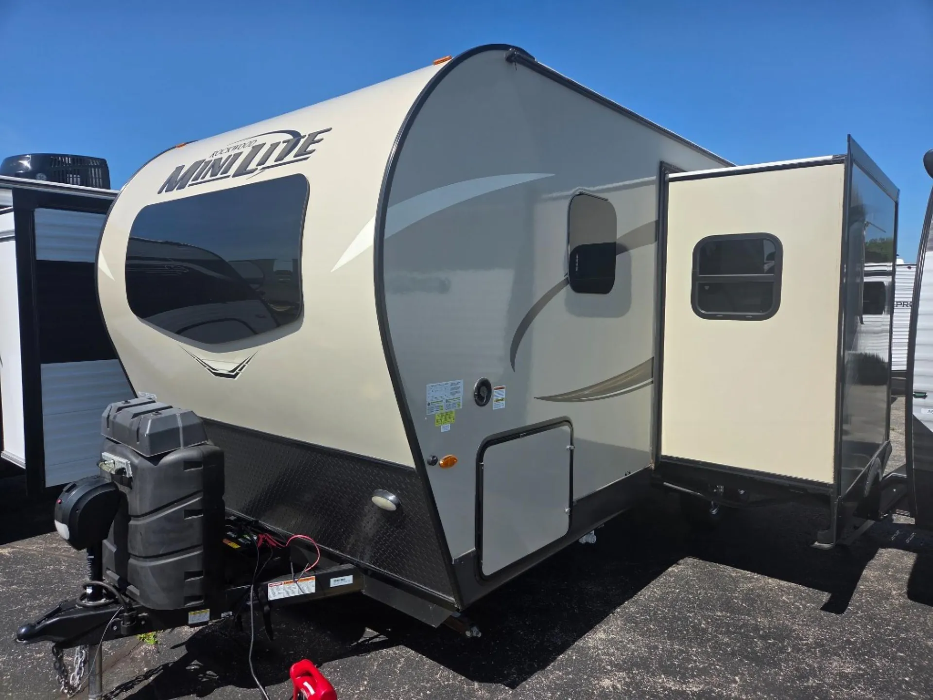 2020 Forest River Rockwood Mini Lite 2205S - Photo 4