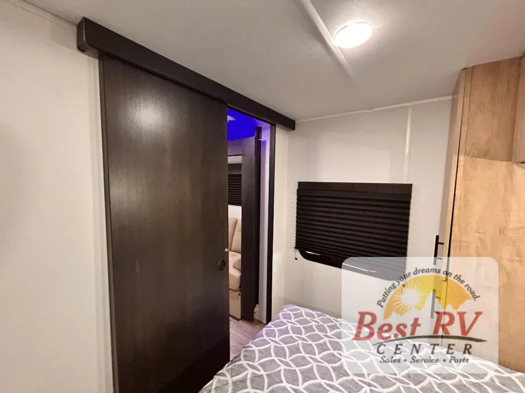 2027 Forest River Cherokee Grey Wolf 26KF, Photos photo 70