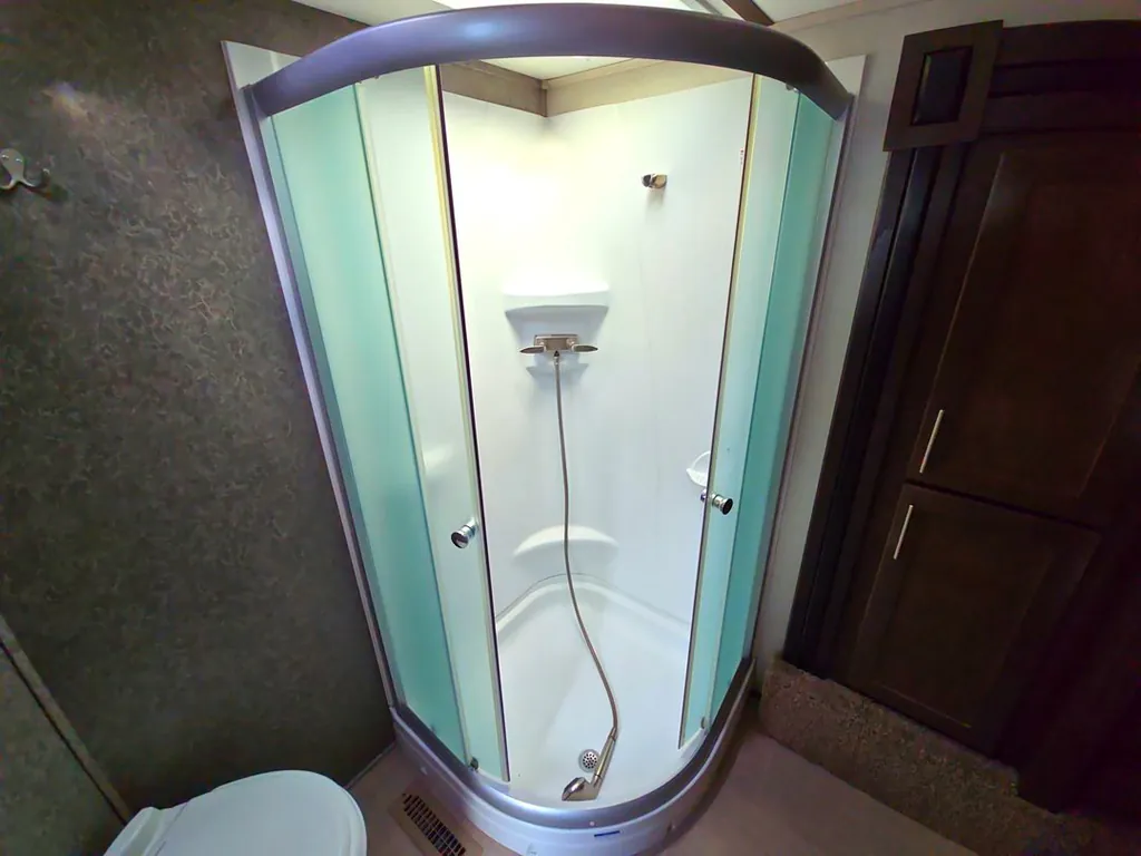 2019 Jayco Seismic Luxury Series 3512, Photos photo 12