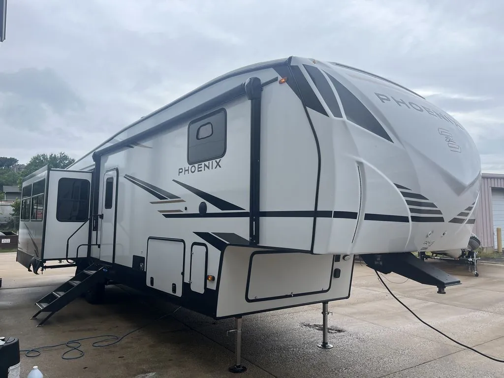 2026 Shasta Phoenix 360BH - Photo 2