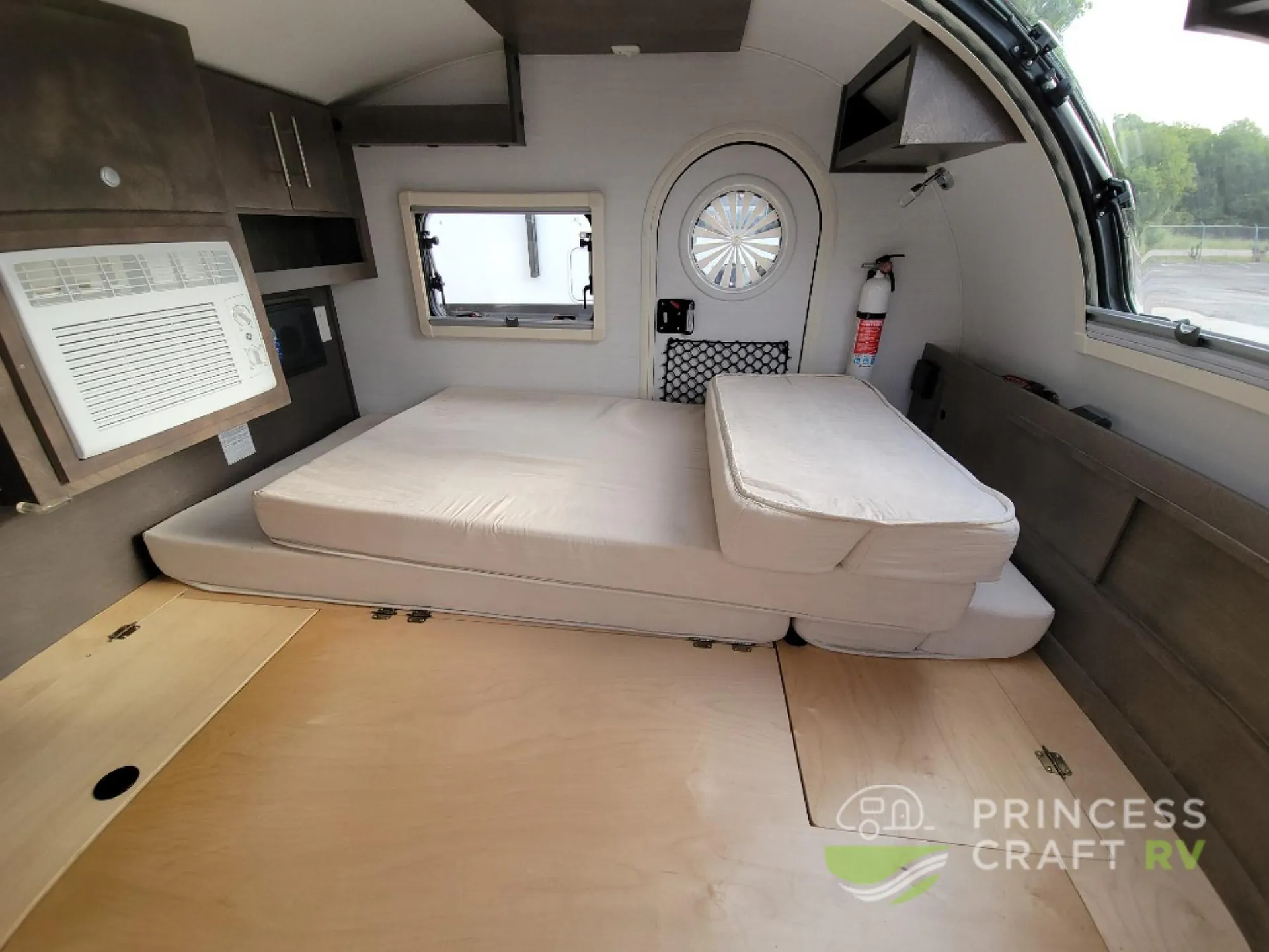 2024 NuCamp TAG XL BLACK CANYON - Photo 3