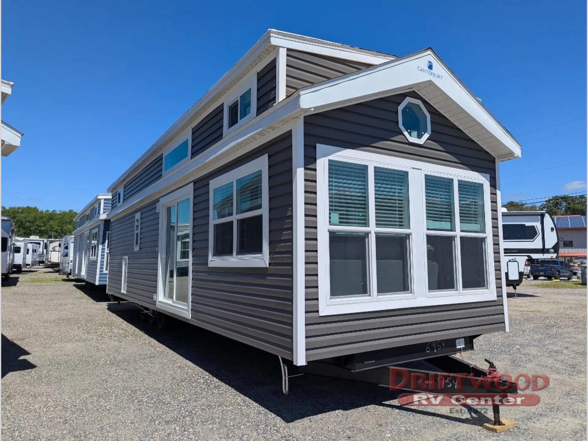 2027 Canterbury RV Parkvue P38-SKLTL - Photo 2