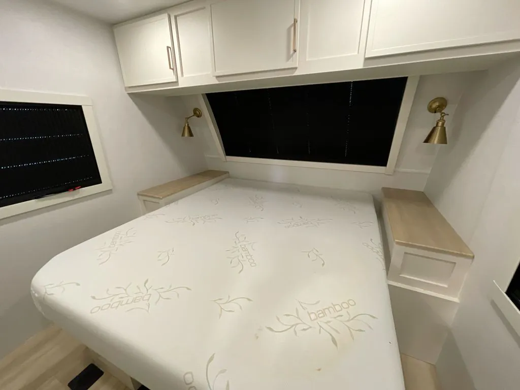 2025 Brinkley Model I 275, Photos photo 15