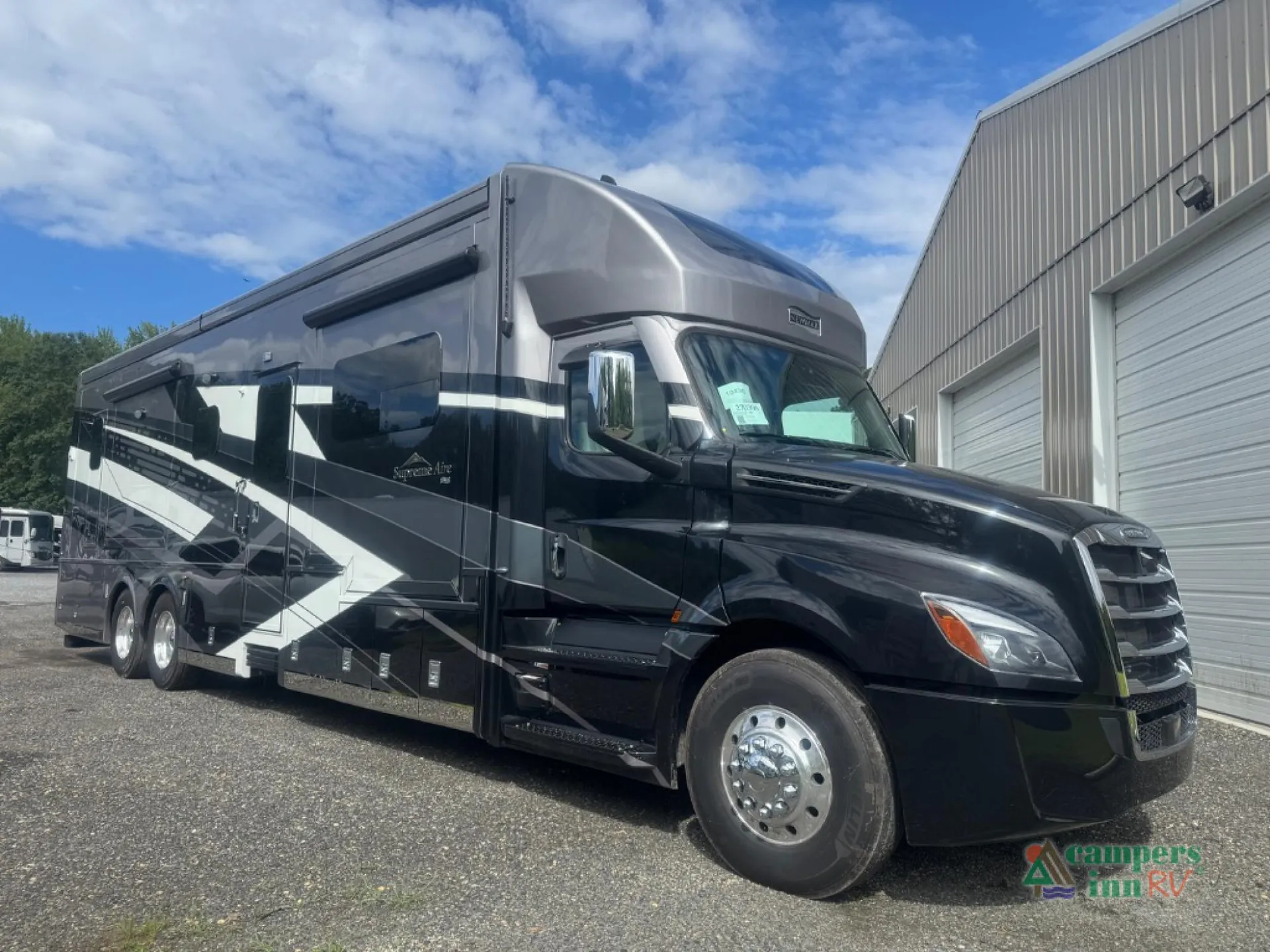 2026 Newmar Supreme Aire 4341 - Photo 2