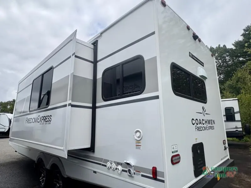 2026 Coachmen Freedom Express Select 247SE - Photo 4