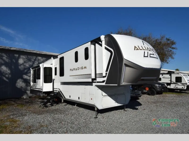 2025 Alliance RV Paradigm 382RK - Photo 2