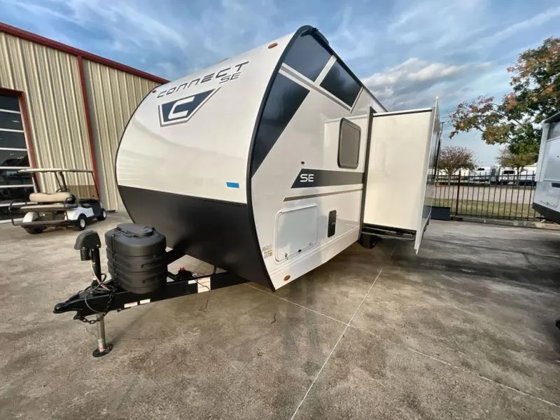 2026 KZ Connect SE 221RB - Photo 4