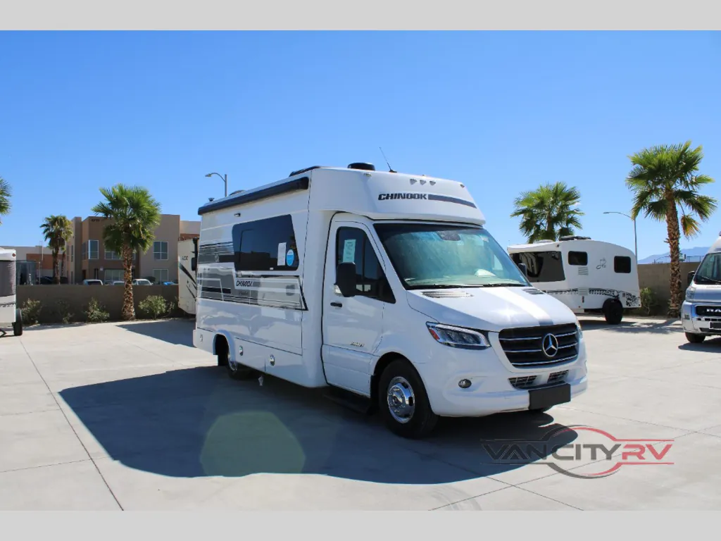 2024 Chinook RV Summit SS, Photos photo 8