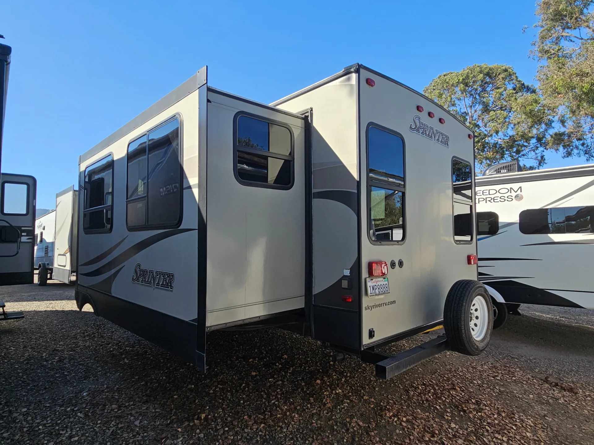 2016 Keystone Sprinter 299RET - Photo 4