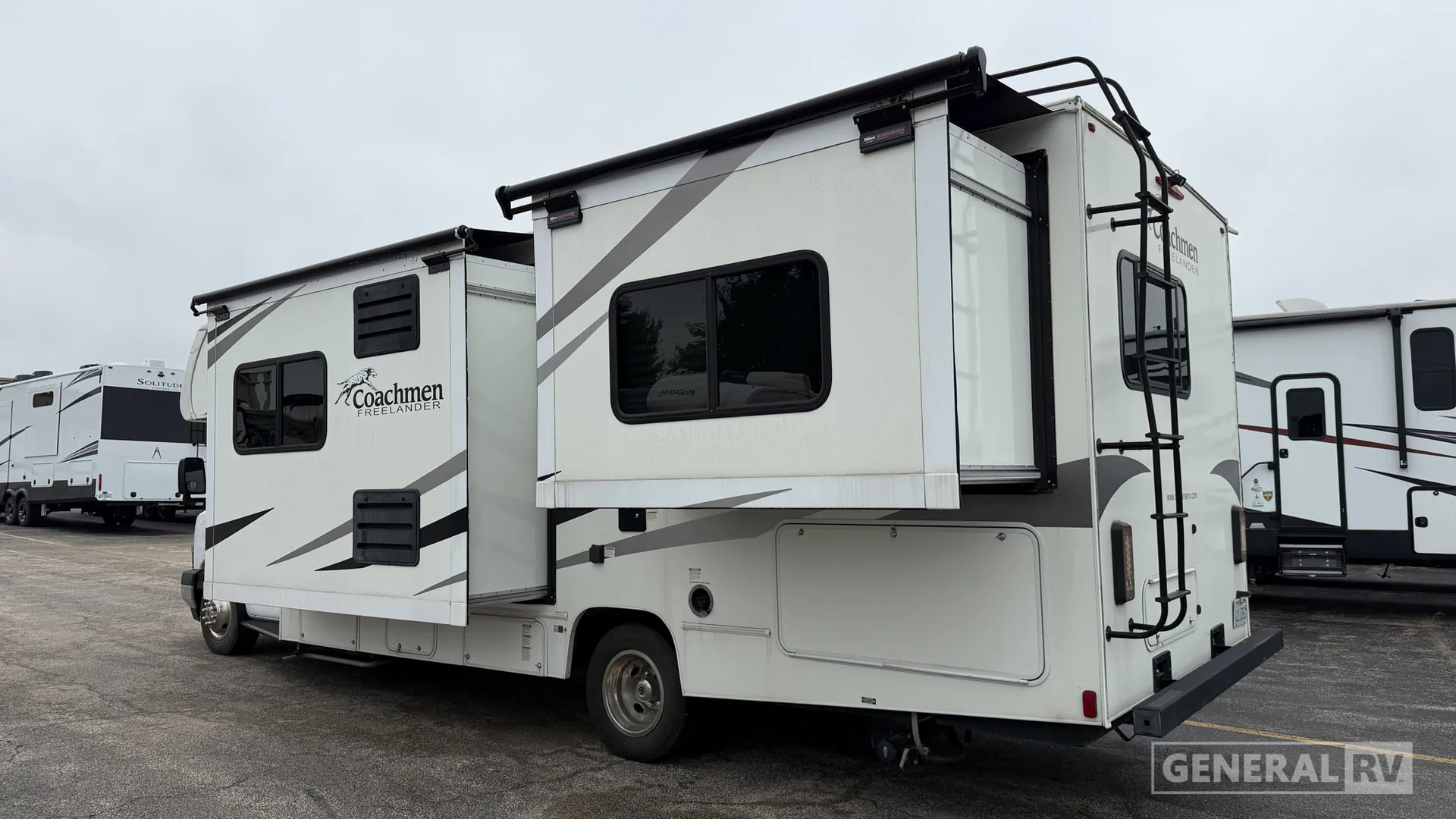 2020 Coachmen Freelander 26DS - Photo 4