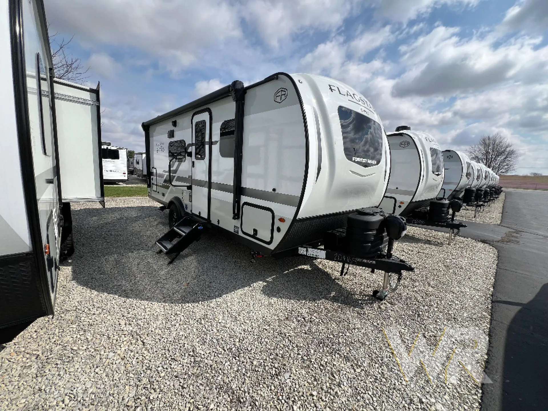 2026 Forest River Flagstaff E-Pro E20FBS - Photo 2