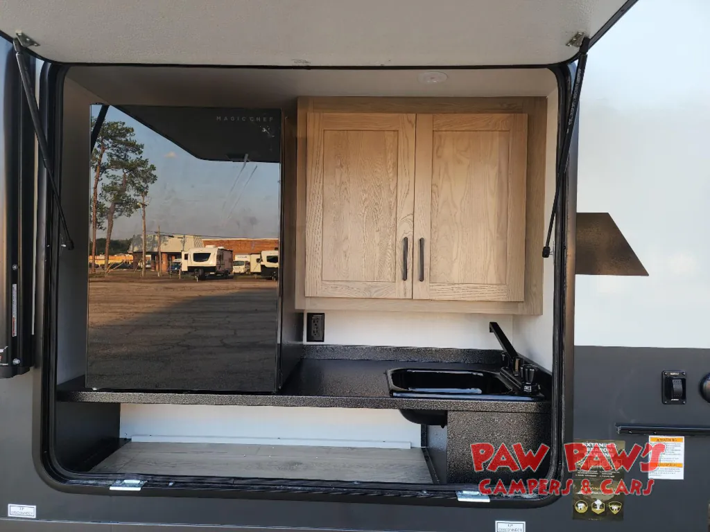 2027 Forest River Rockwood Mini Lite 2513S, Photos photo 10