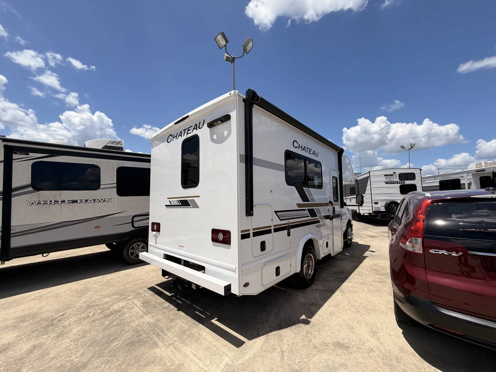 2027 Thor Motor Coach Chateau 19X - Photo 4