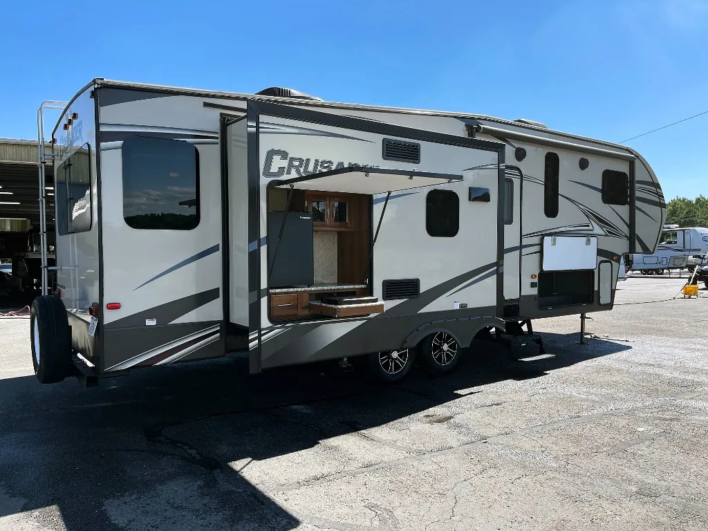 2017 Prime Time Crusader 297RSK - Photo 2