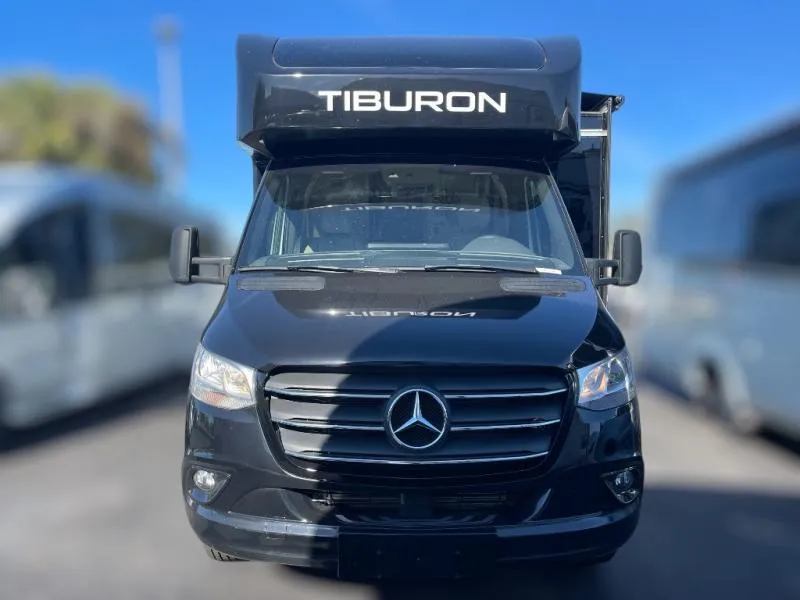 2025 Thor Motor Coach Tiburon 24TT - Photo 3