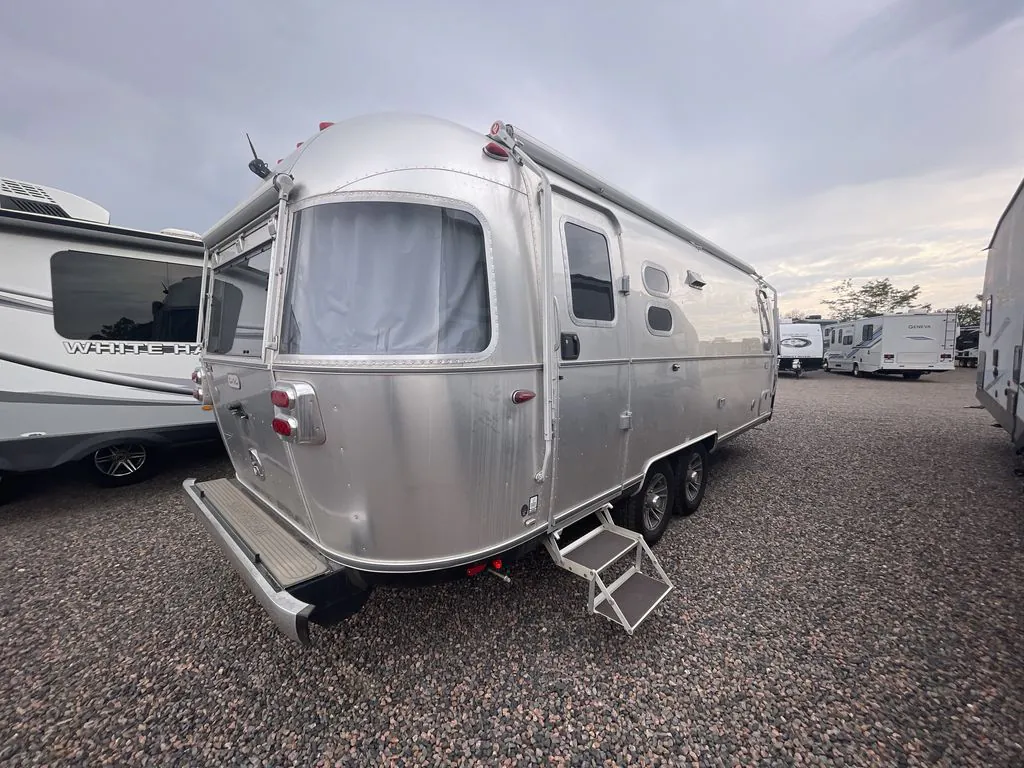 2024 Airstream Trade Wind 25FB - Photo 4
