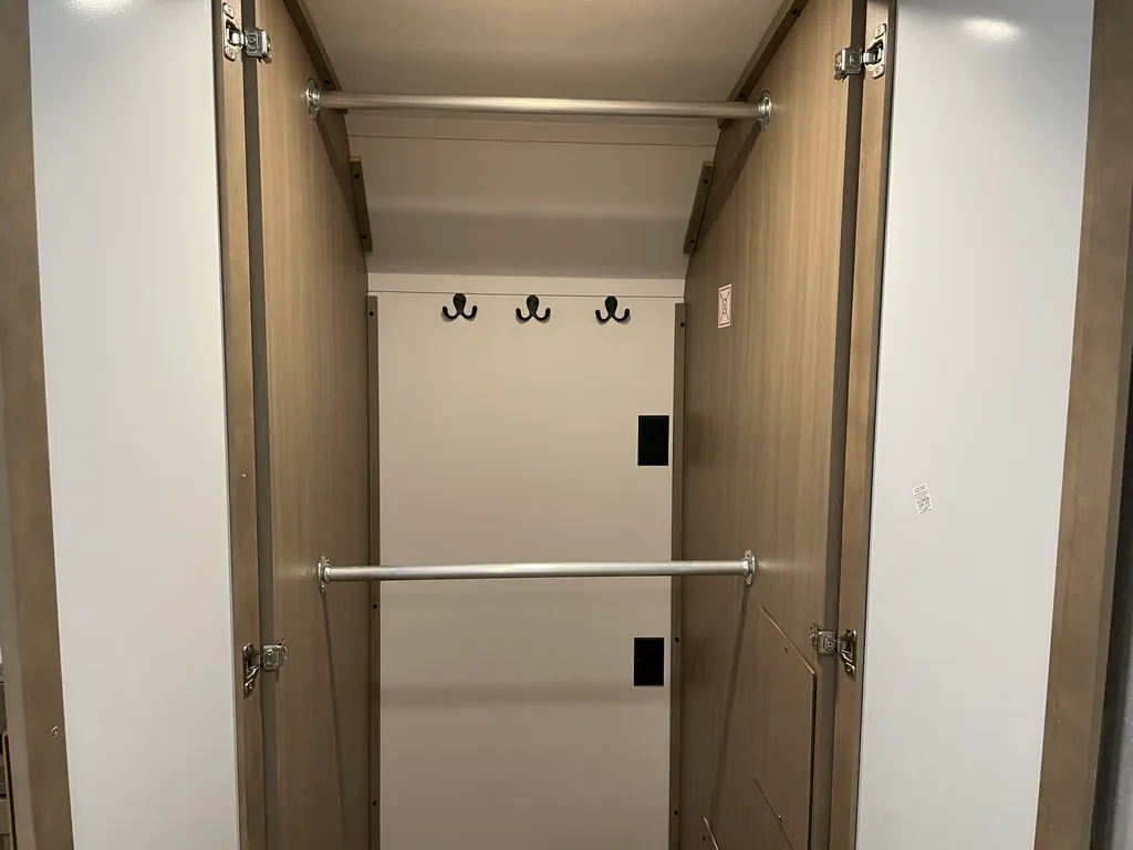 2026 Jayco Eagle 321RSTS, Photos photo 30