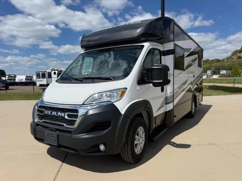 2026 Forest River Sunseeker Pro Master 2030RP - Photo 3