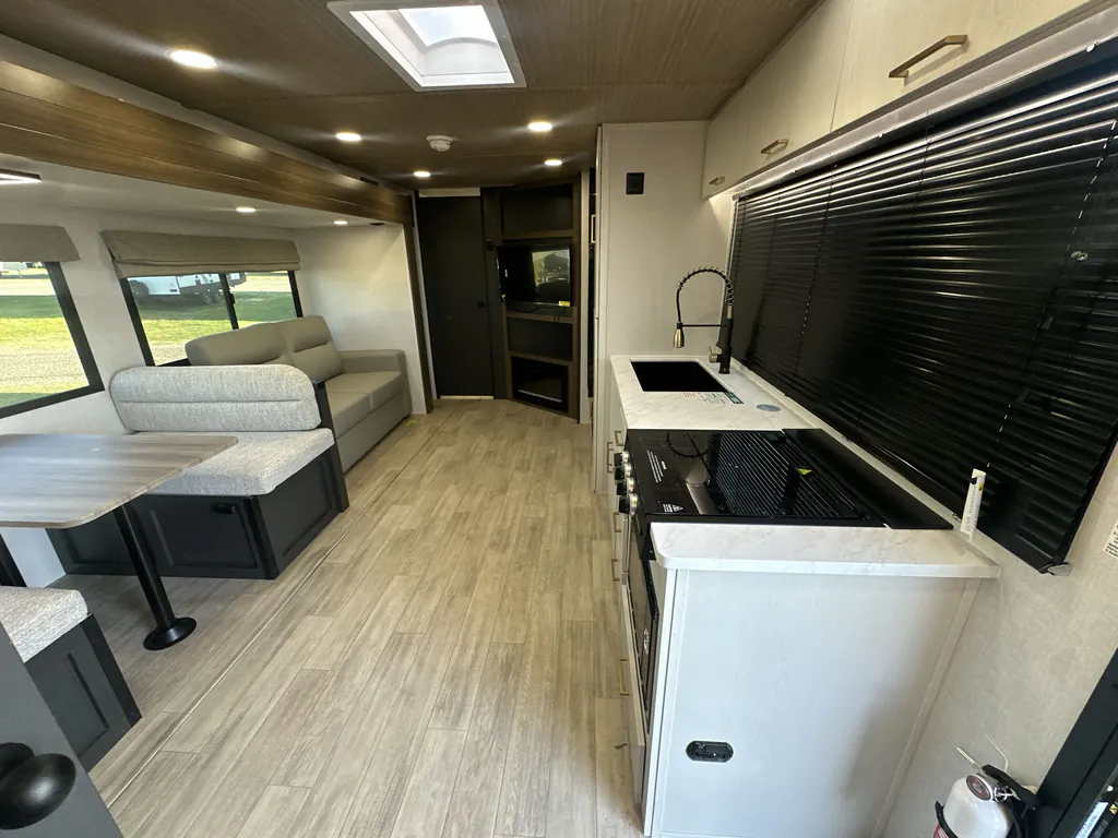 2026 Forest River Vibe Extreme Lite 2600RB, Photos photo 8
