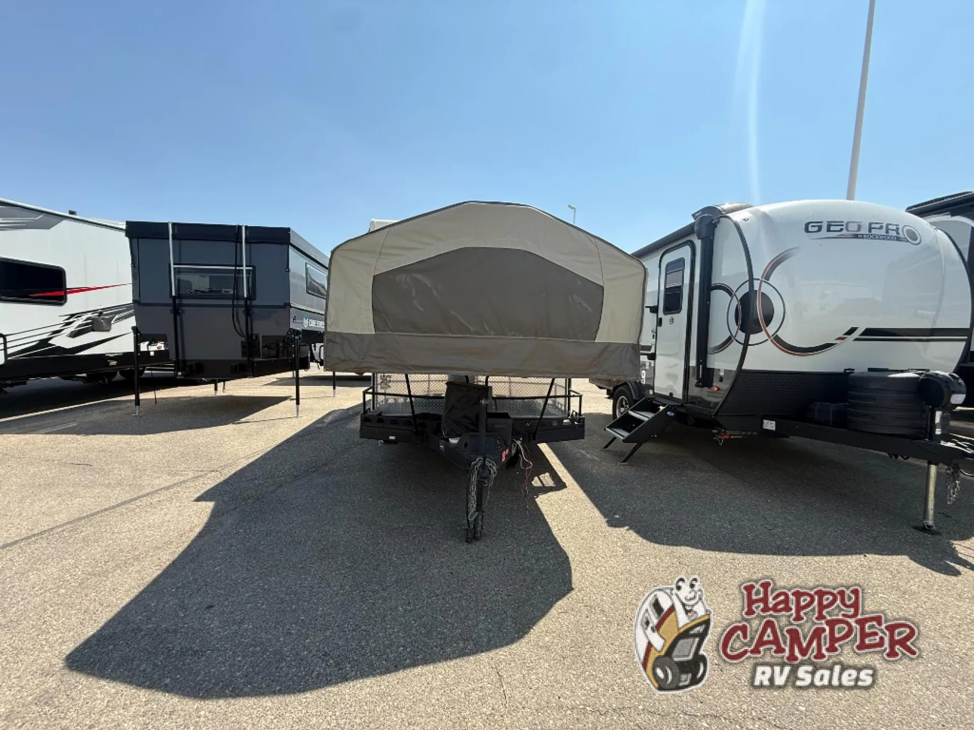 2015 Forest River Flagstaff MAC 228BH - Photo 2