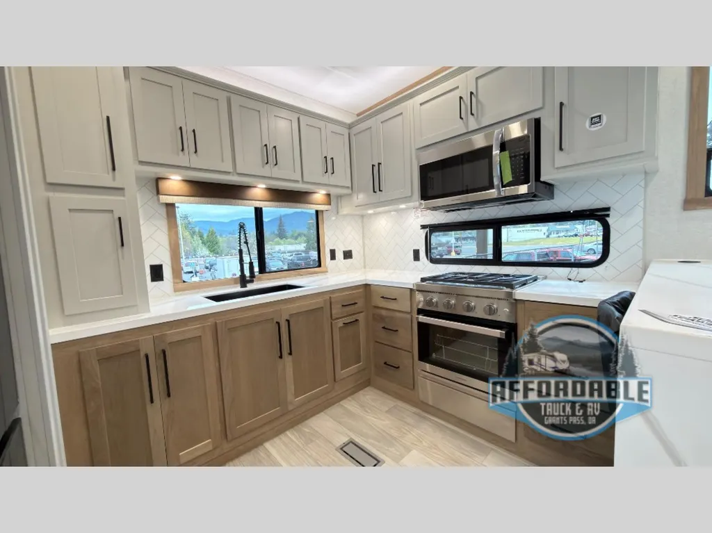 2026 Forest River Sierra 3800RK, Photos photo 10