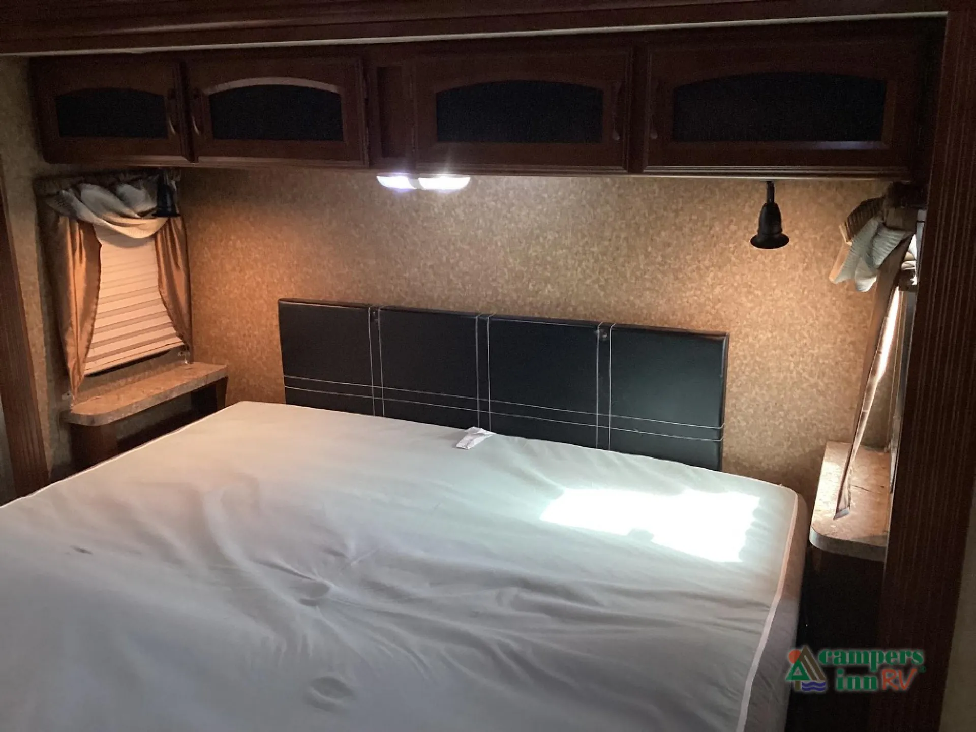 2014 Forest River Wildwood Lodge 353FLFB - Photo 3