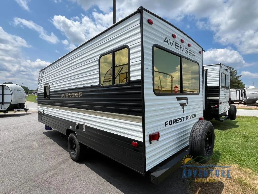 2027 Prime Time RV Avenger LT 17RDX - Photo 3