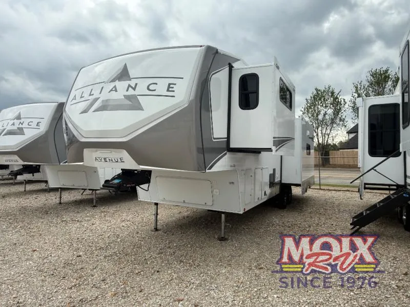 2026 Alliance RV Avenue 32RLS - Photo 4
