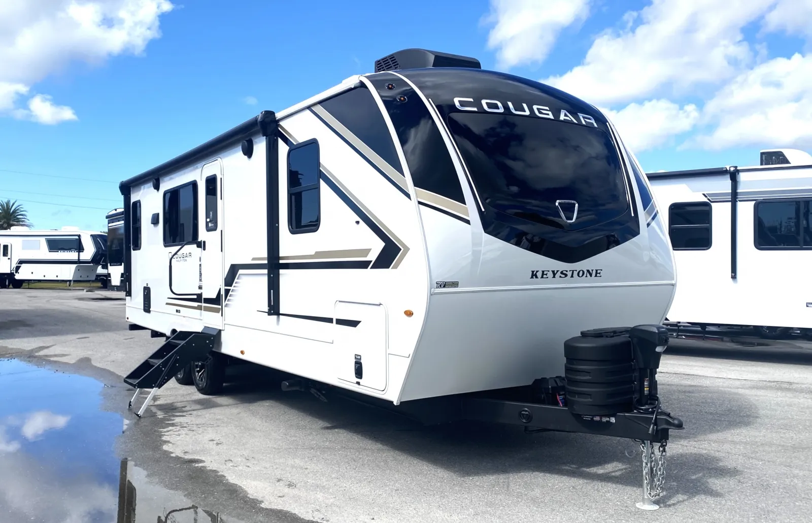 2026 Keystone RV Cougar Half-Ton 26LBW - Photo 2