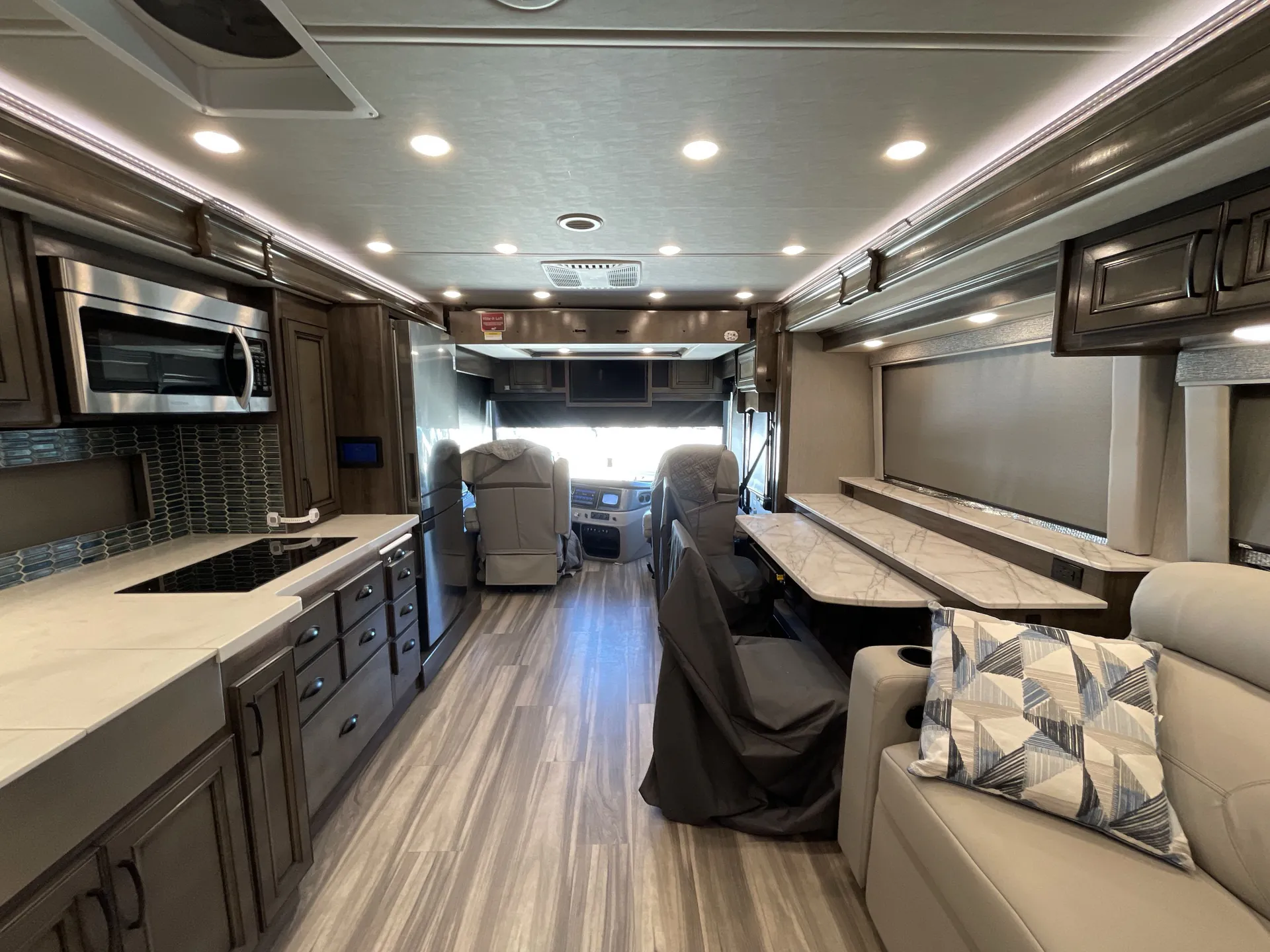 2023 Fleetwood Frontier 36SS — off campside
