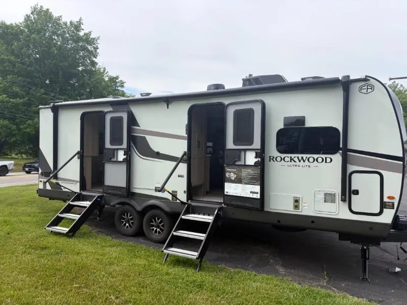 2026 Forest River Rockwood Ultra Lite 2608BS - Photo 3