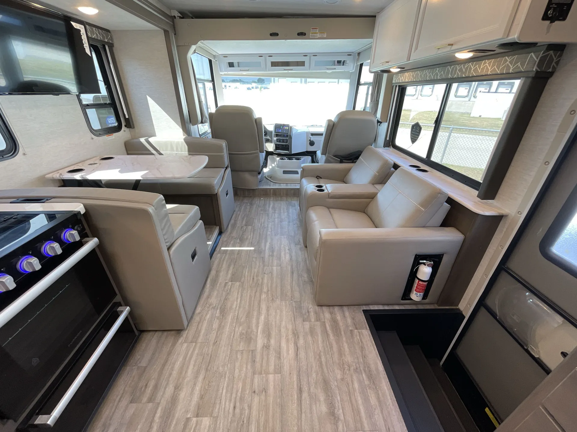 2025 Thor Motor Coach Ace 29G — living area main