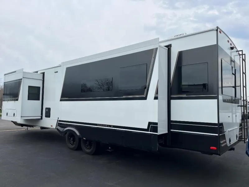 2026 Brinkley Model Z AIR 310 - Photo 4