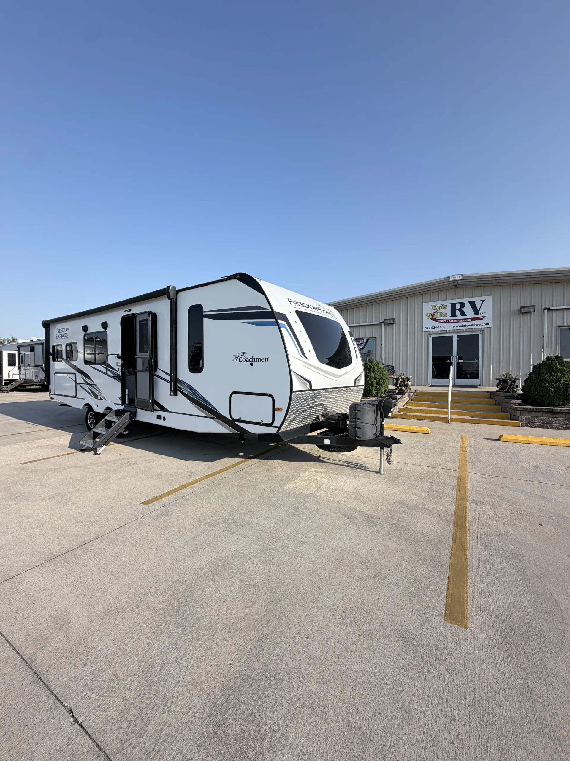 2022 Coachmen Freedom Express 274RKS - Photo 2