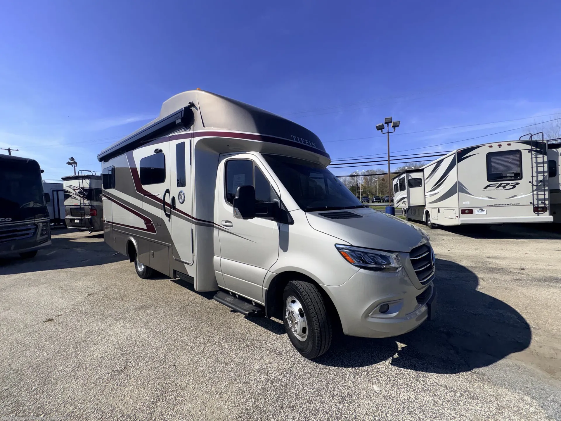 2024 Tiffin Wayfarer 25 LW dealer photo 1 from White Horse Leisure