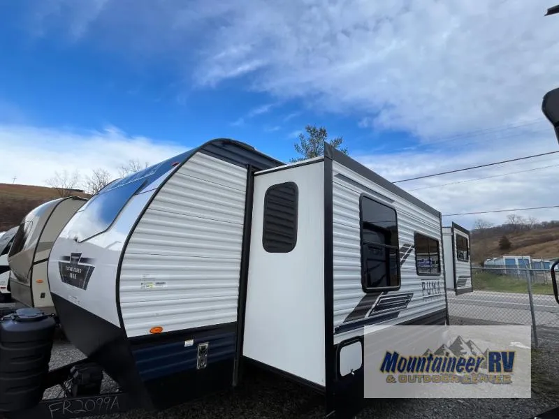 2024 Palomino Puma 26FKDS - Photo 4