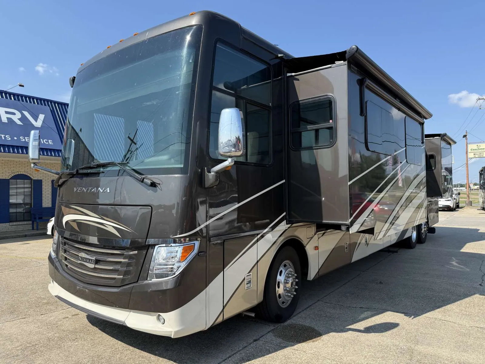 2016 NEWMAR VENTANA 4322 - Photo 3