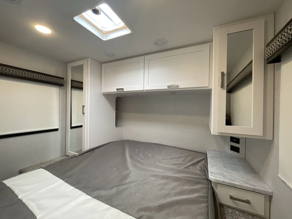 2026 Thor Motor Coach Freedom Elite 28HZ, Photos photo 19