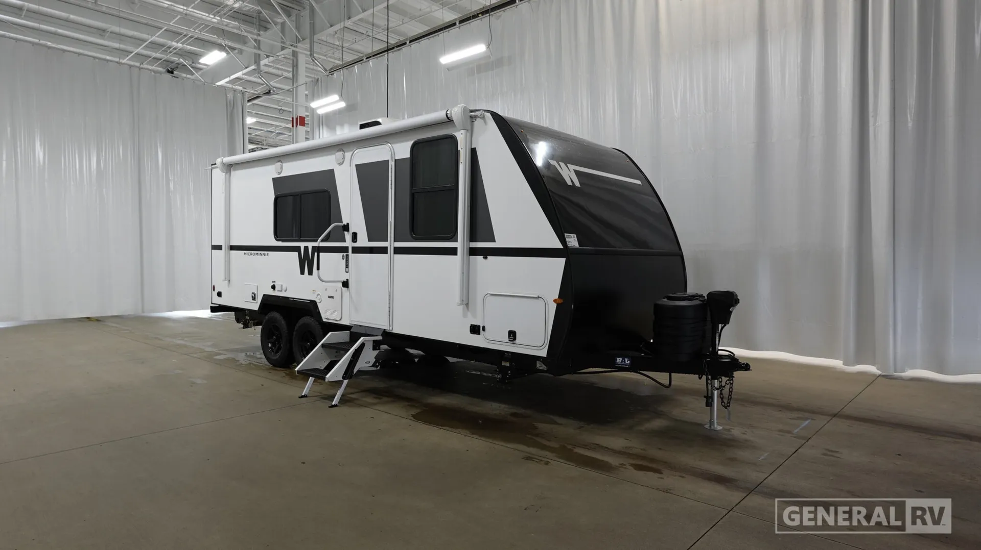 2027 Winnebago Micro Minnie 2200MBH - Photo 2