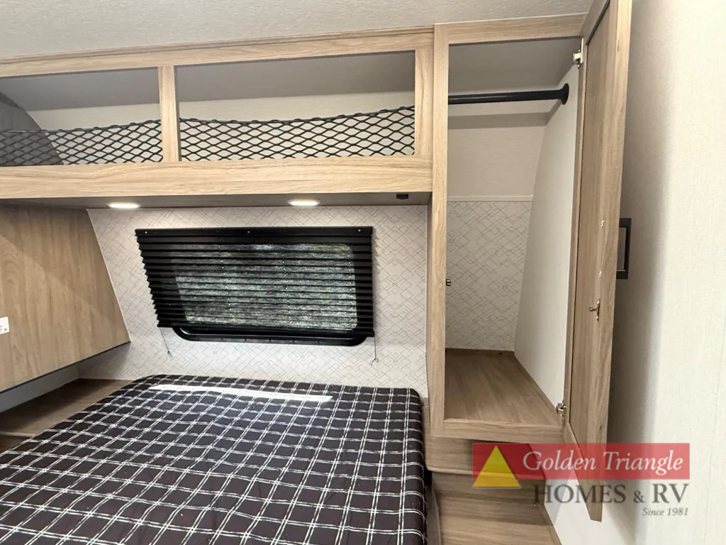 2026 Coachmen Freedom Express Select 30SE, Photos photo 29