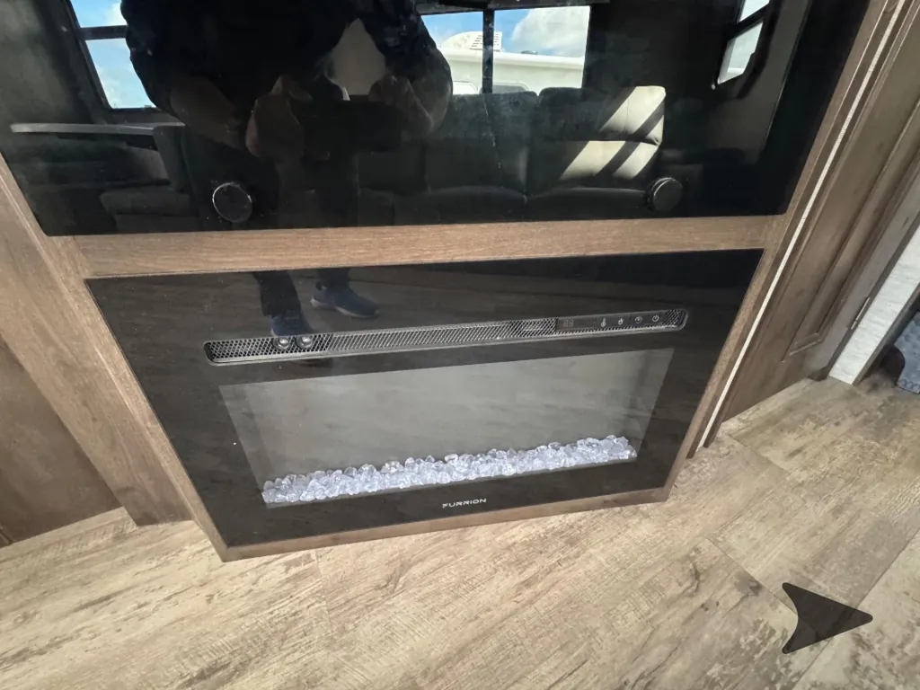 2022 Entegra Coach Accolade 37K, Photos photo 43