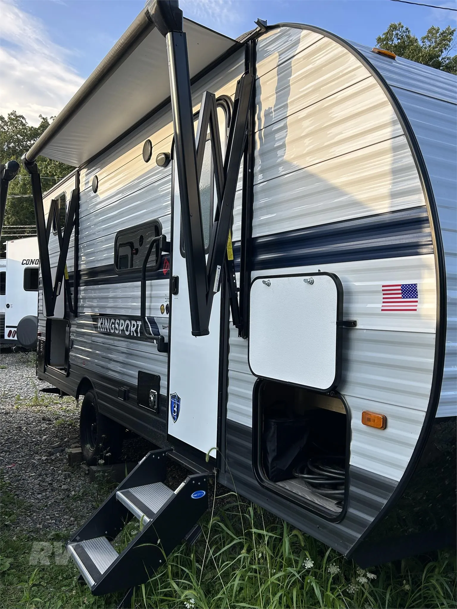 2023 Gulf Stream Kingsport Super Lite 192DS - Photo 2