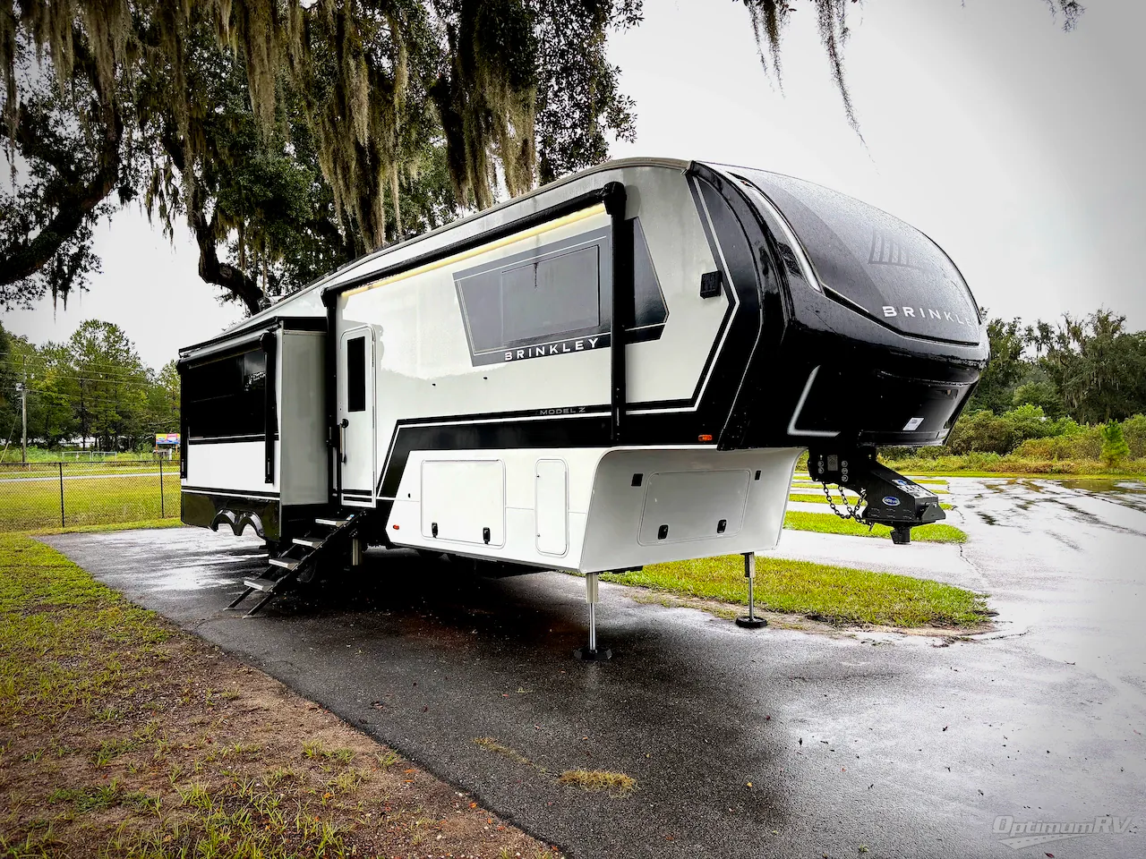 2025 Brinkley Model Z 3400