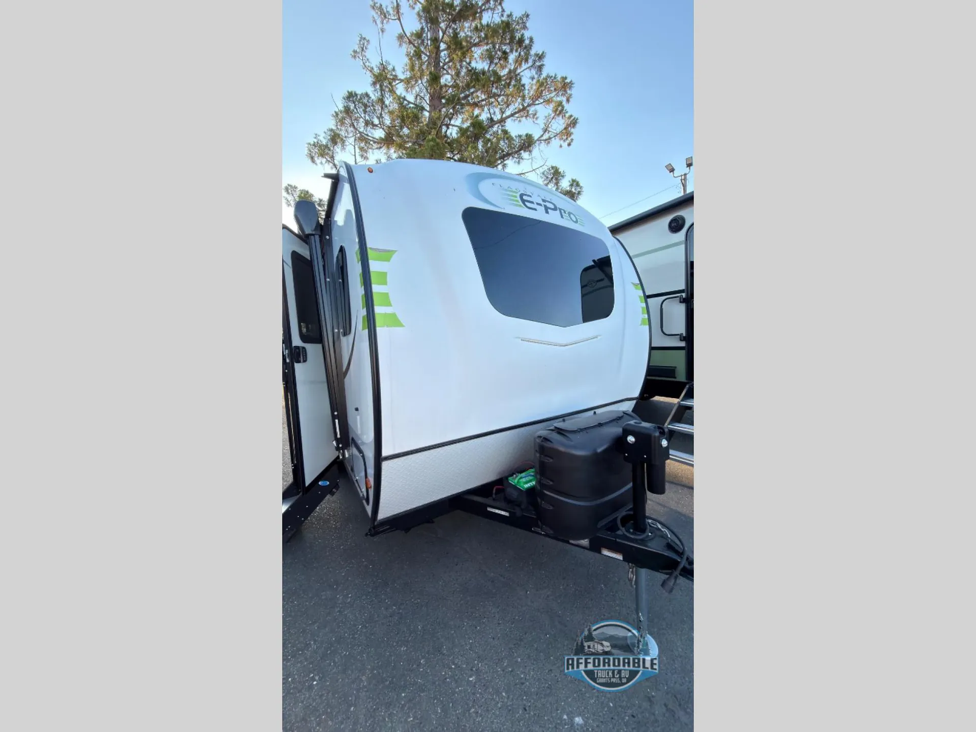 2019 Forest River RV Flagstaff E-Pro 16BH - Photo 4