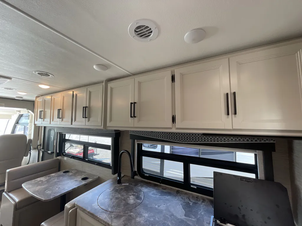 2023 Thor Motor Coach Vegas 24.3, Photos photo 12