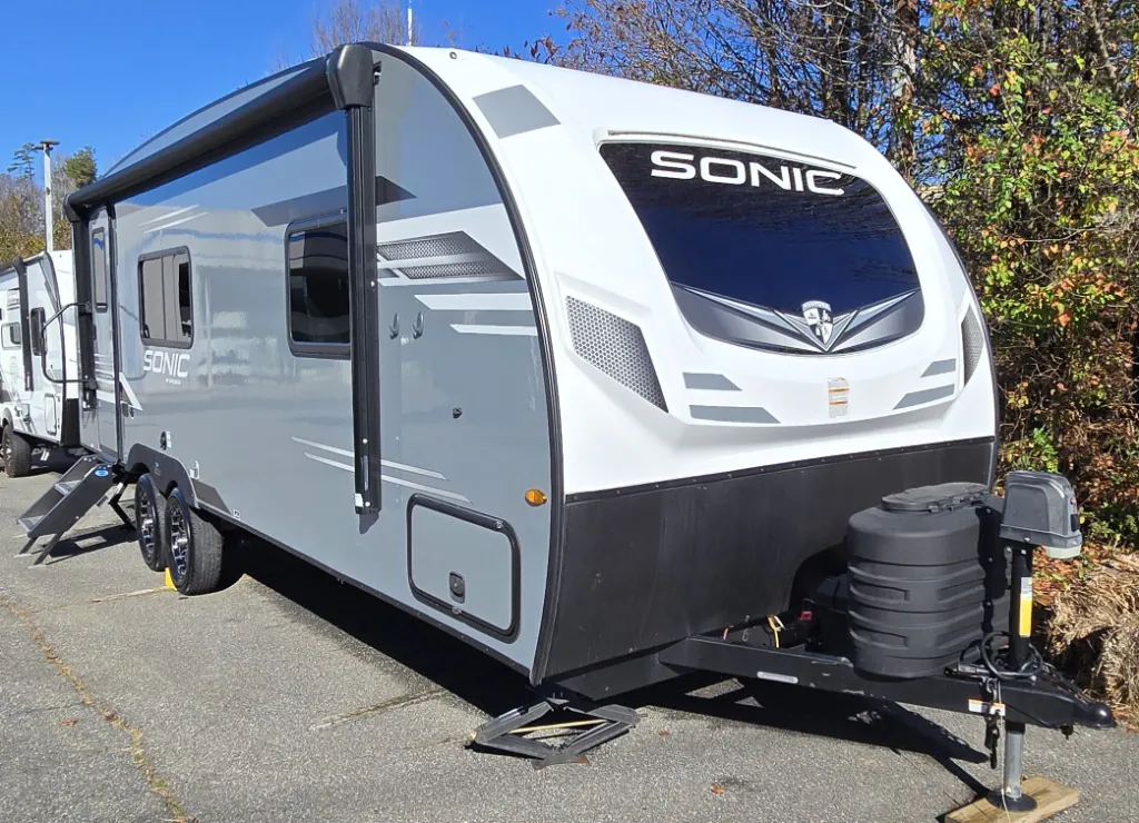 2024 Venture RV Sonic SN231VRK - Photo 3